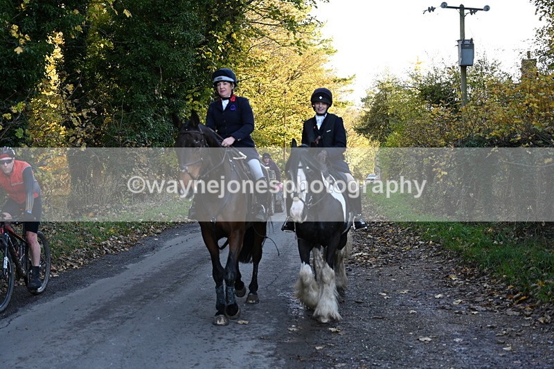 WJ6_9654 - Walk Home