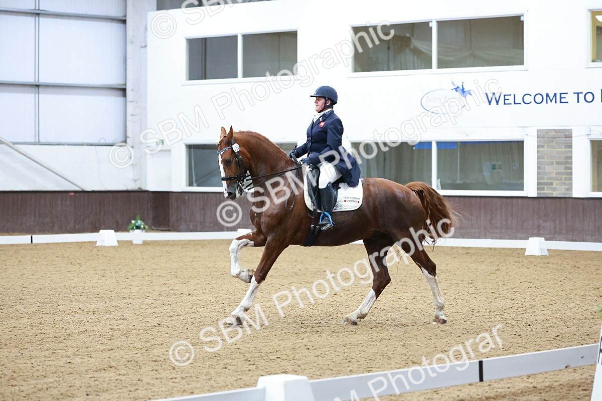 SBM_021262 - Class 14 - FEI Grand Prix - 17.40-18.34