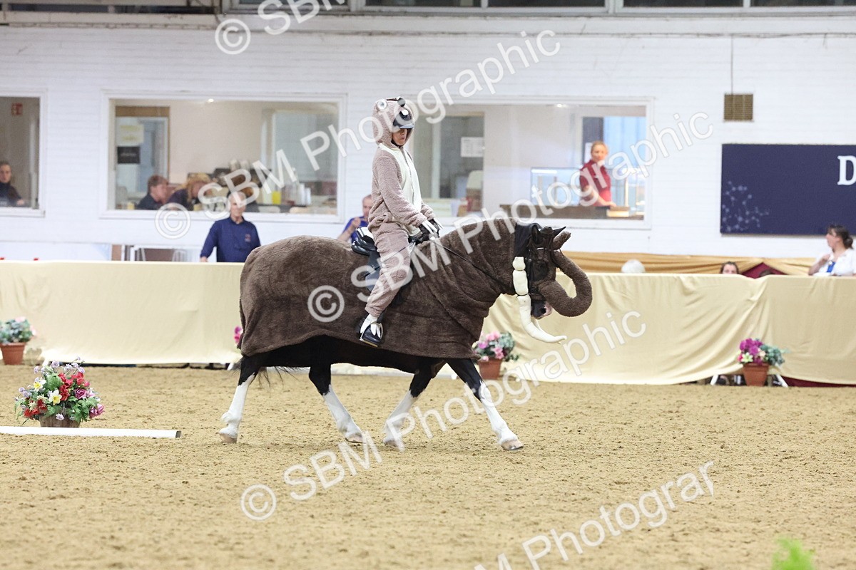 SBM_09724 - Class 52 Strictly Fancy Dress-Age