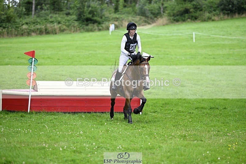 240803-121128-03914 - 073-Keara_Schmidt-CALLISTA_DIAMOND