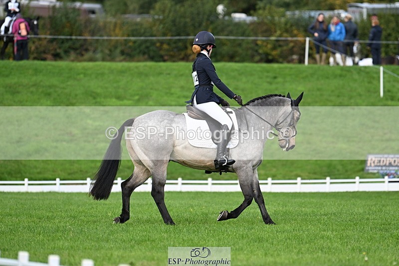 251023A-112217-03529 - G-512-Tilly.Newman-Moore