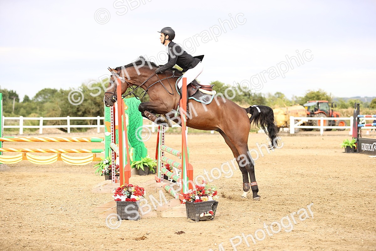 SBM_004983 - Class 24 - Arit Senior British Novice - 90cm