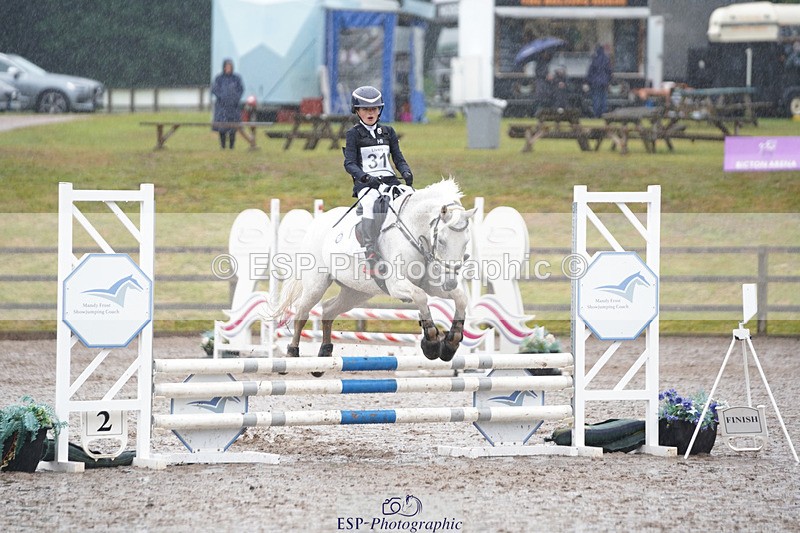 240824X-084134-20340 - 70cm Round 1 8.30 to 9.30