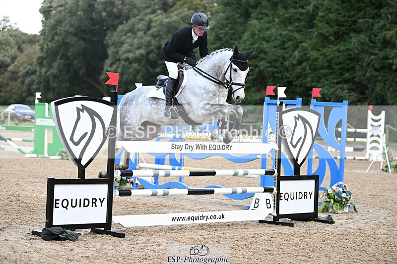 241025-130440-07875 - 236-Musa.Hussain-LIQUID.LUCK