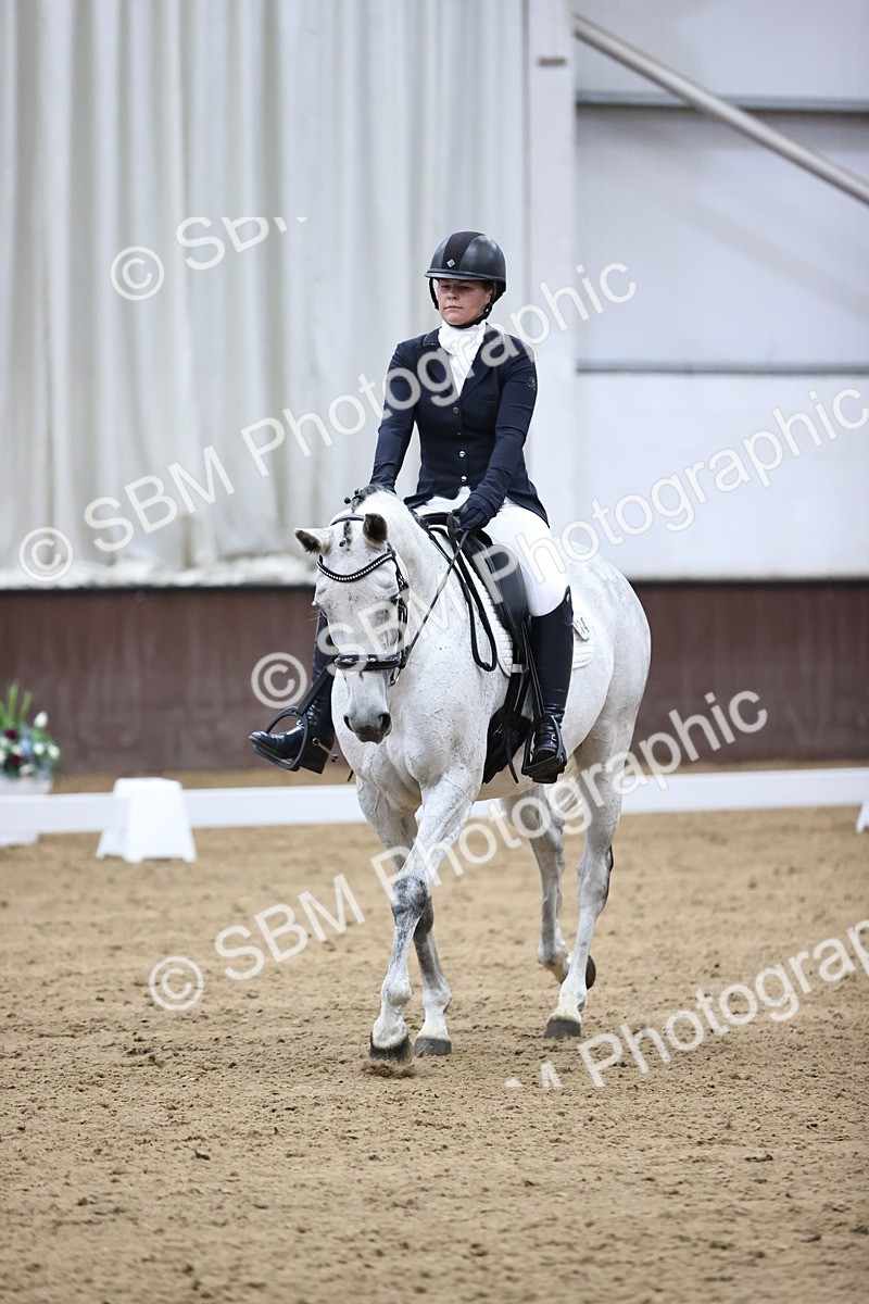 SBM_018922 - Class 21 - Medium 73 - 9.00-10.00