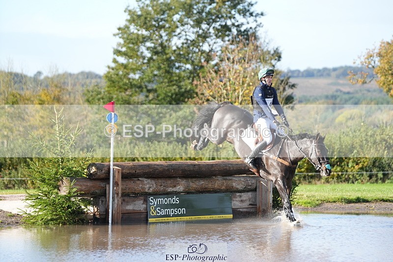 251024A-104355-06875 - A-004-Max.Warburton