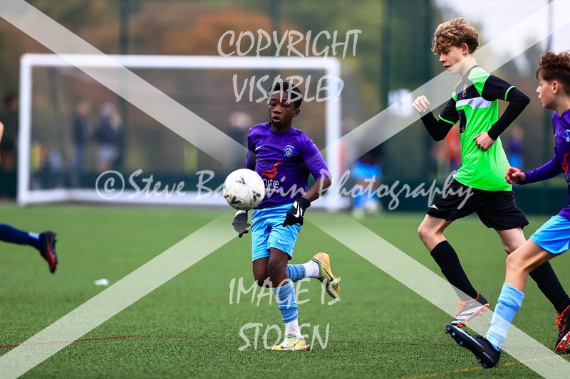 1DX30390 - 2025-10-12 FC Abbey Meads U14 Orange V Kingsdown Lions U14