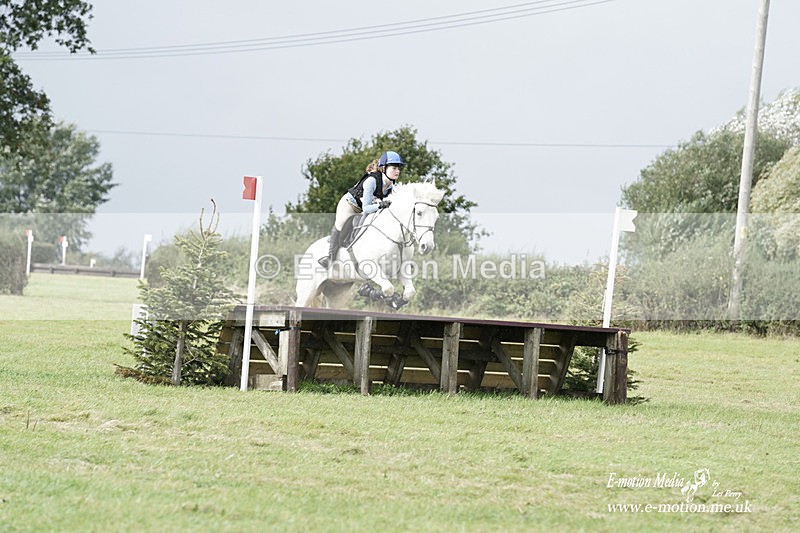  WWHT 031021 3665 - Intermediate Pairs (0.90m) 03/10/21