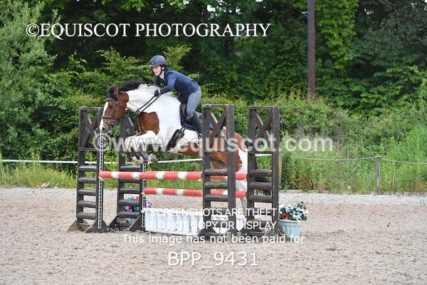 BPP_9431 - CLASS 3  Senior British Novice/ 90cm Open