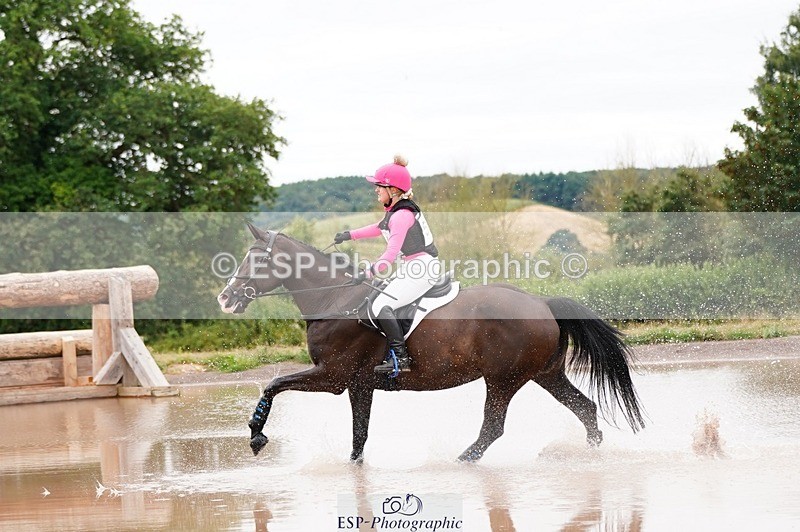 250803A-104210-10313 - L-504-Chloe.Williams-FIRST.LADY