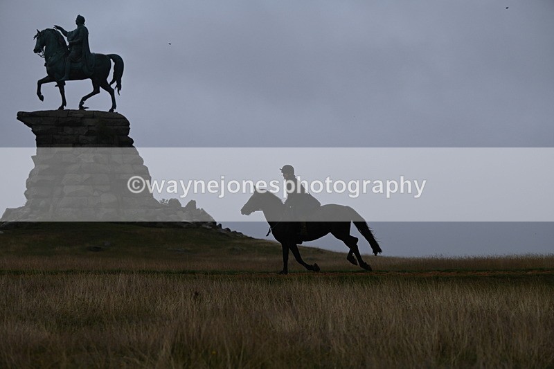 DSC_1000 - Time at Statue 10:58 to 11:53