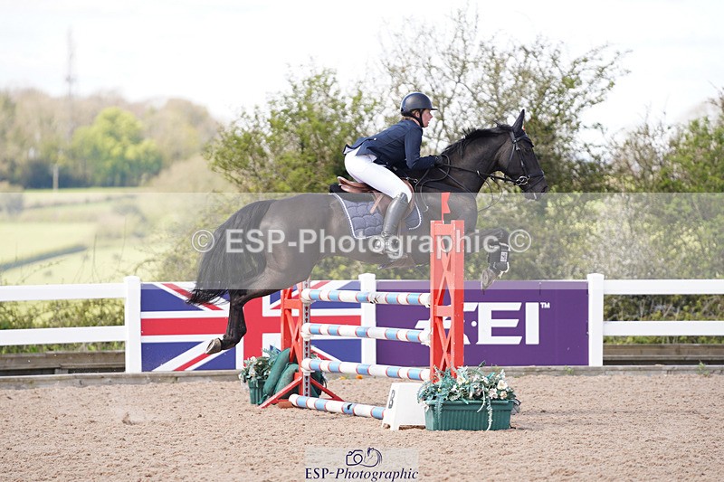 240418A-131739-03111 - Cls 37, Amateur 1.05m