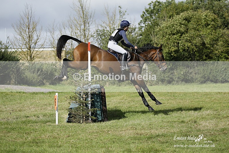  WWHT 031021 3043 - Intermediate (0.90m)  03/10/21