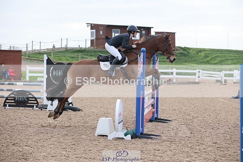 241101A-084703-00410 - FRI Cls 2 British Novice and 90cm Open