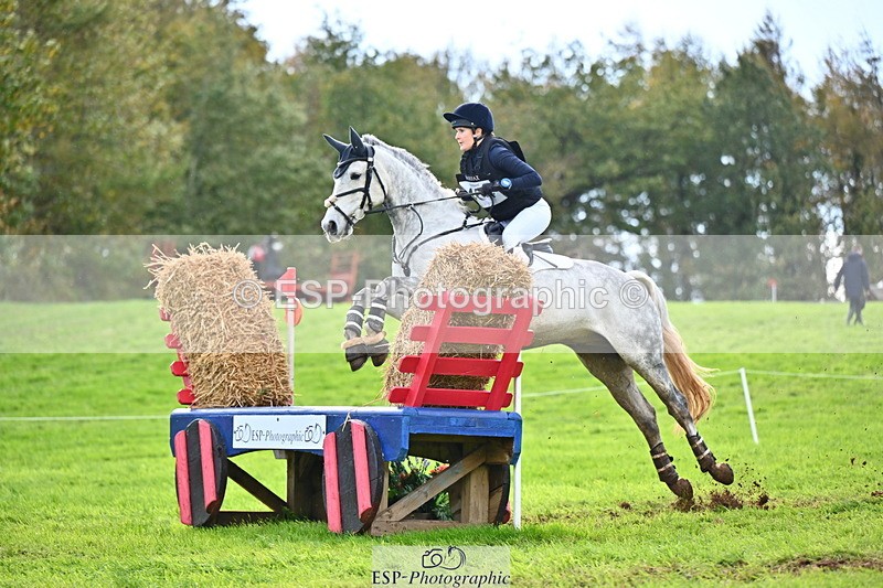 251025A-131451-20228 - F-464-Sophie.Aldrich