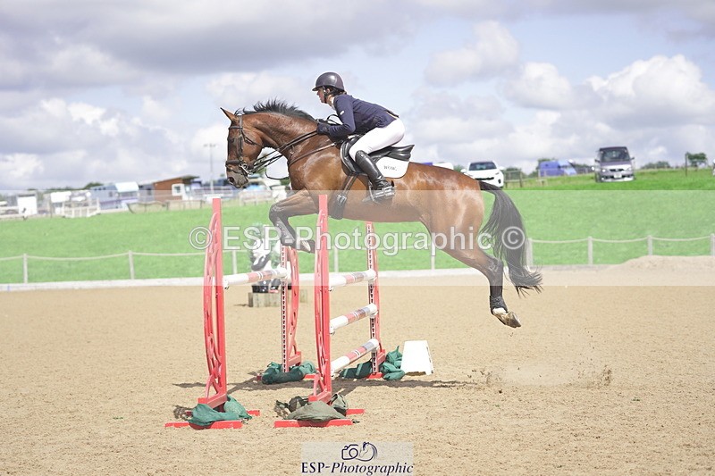 230806A-130358-02119 - Cls 14 Snr Foxhunter & 1.20m Open