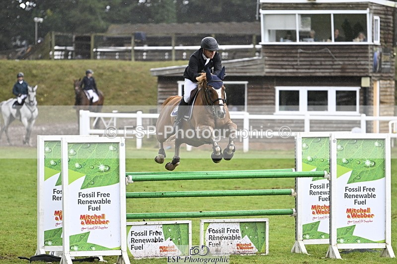 250831A-132352-10501 - Cls 37 Snr 1.35m Grand Prix