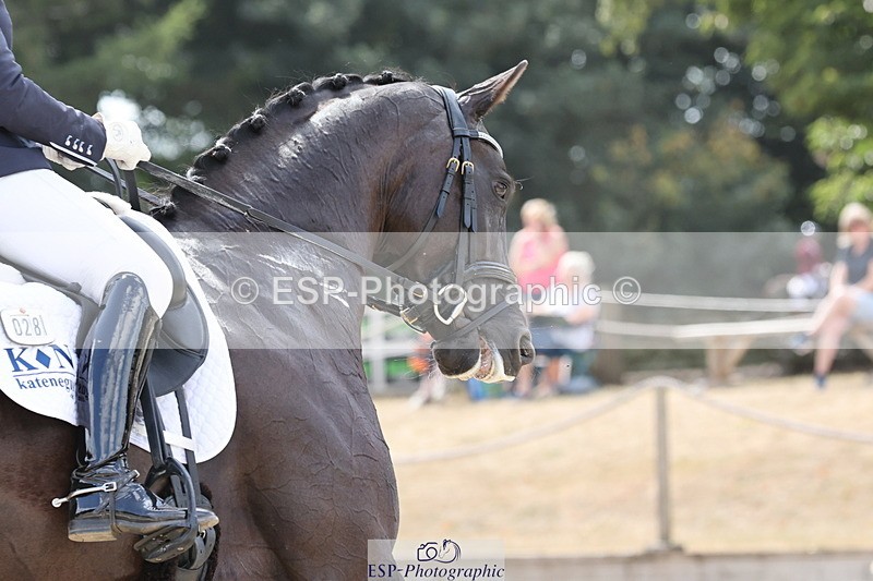 250809A-144816-04393 - 028-Sameera.RahmatallaForget.Me.Not.NE