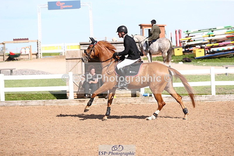 230811A-164115-06864 - Cls 19 Snr Newc