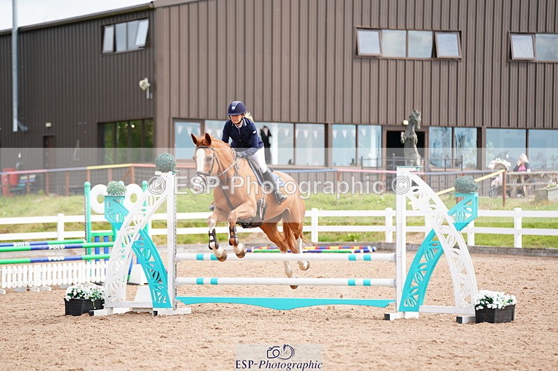 240804A-105400-10338 - Cls 49 85cm Amateur Qualifier