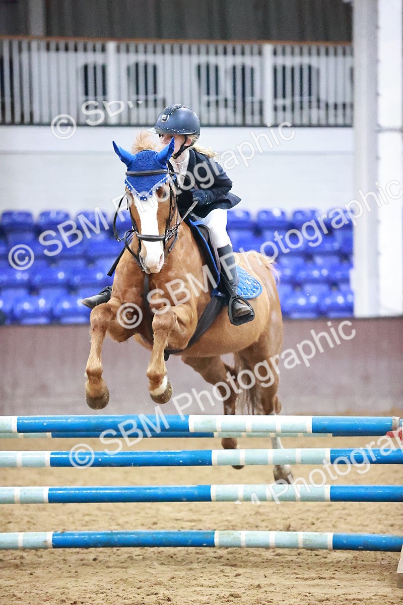 SBM_001804 - Class 9 - Pony Intro 75cm