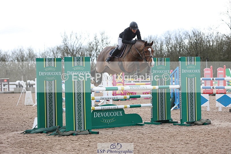 240223A-132630-01520 - Cls 5 Newcomers and 1.10m Open