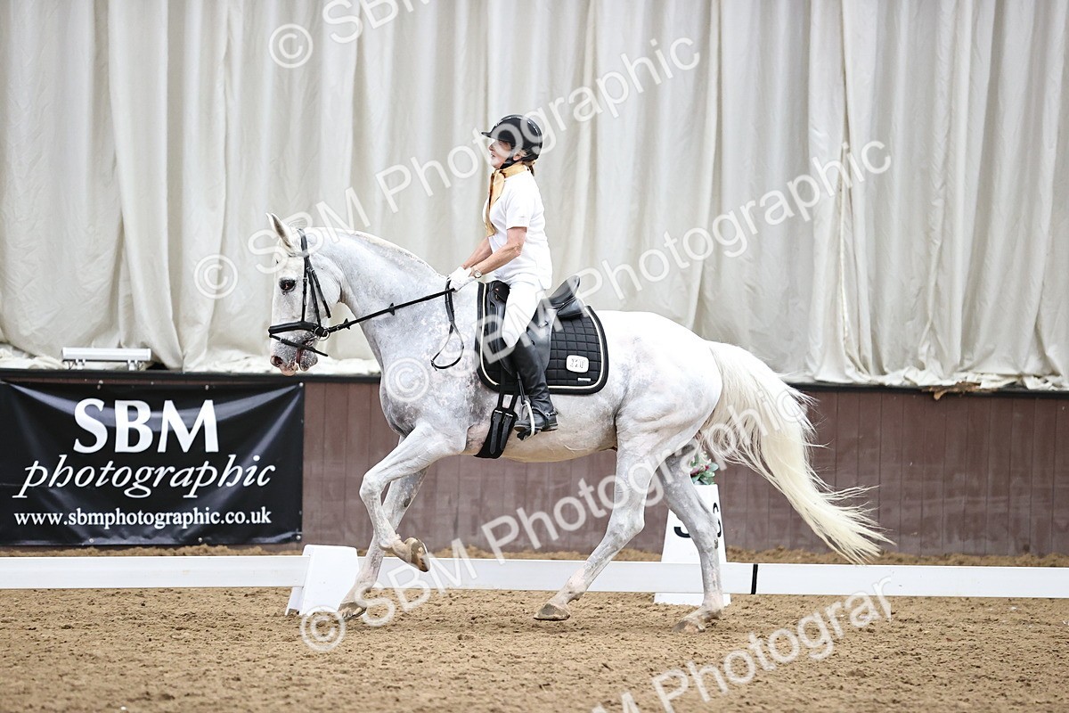 SBM_003448 - Novice 4 - 14.47-16.34