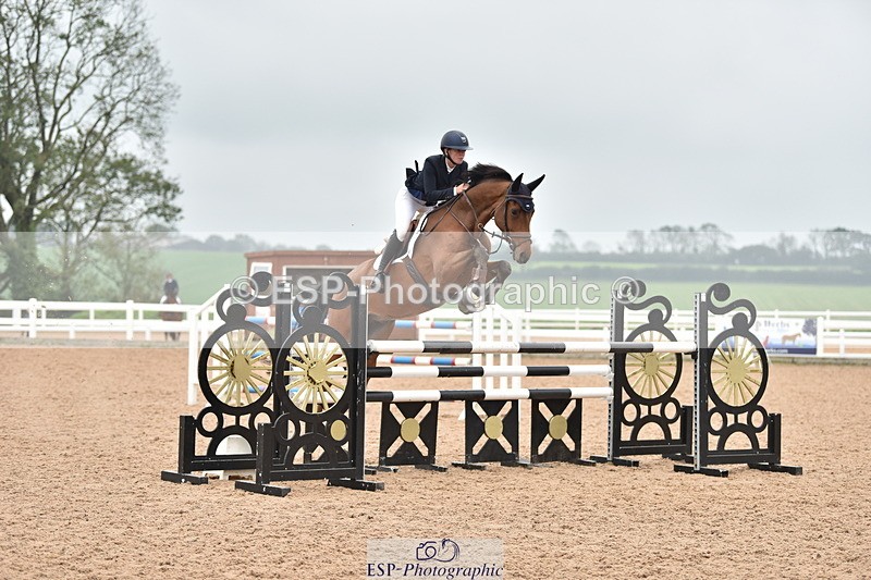 231011A-135938-00609 - Cls 5 Foxhunter & 1.20m Open