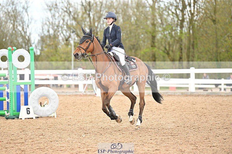 240419A-135748-08369 - Cls 18, 1 Star Silver Tour 1.20m