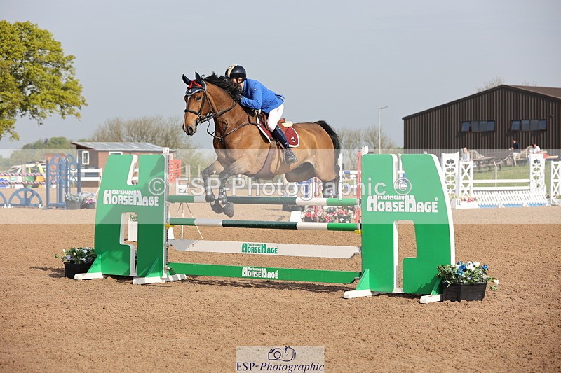 240511A-090403-10901 - Cls 32 Foxhunter