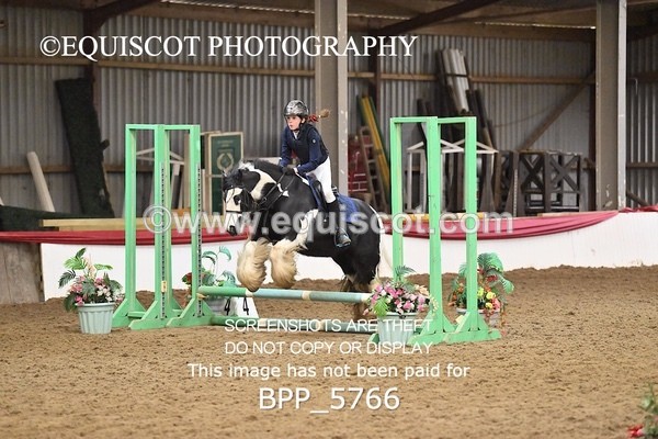 BPP_5766 - CLASS 3 PONY 40CM FINAL