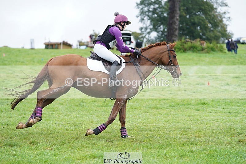 231021-114250-15596 - 686-MOORLAND.MAGIC-Charlotte.Chard-SC+XC