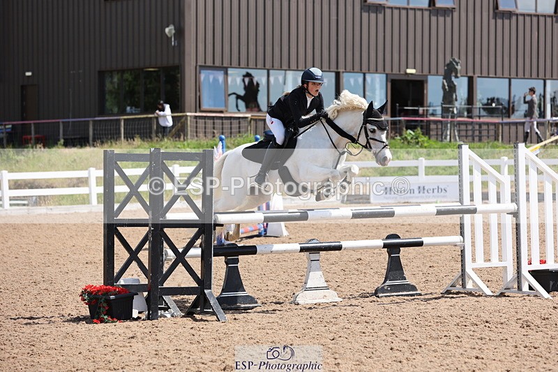 240629A-111139-04436 - Cls 17 Discovery and 90cm Open