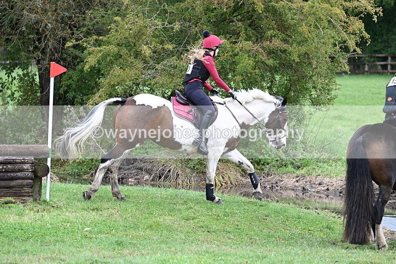 WJ7_0073 - Time at Photographer 11:24 to 11:48