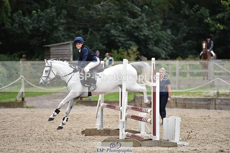 240802-111154-02632 - 80cm Round 1