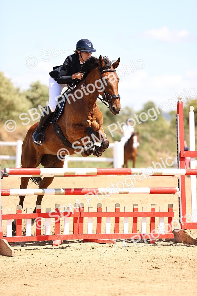 SBM_014846 - Class 15 - Senior Newcomers - 1.10m Open