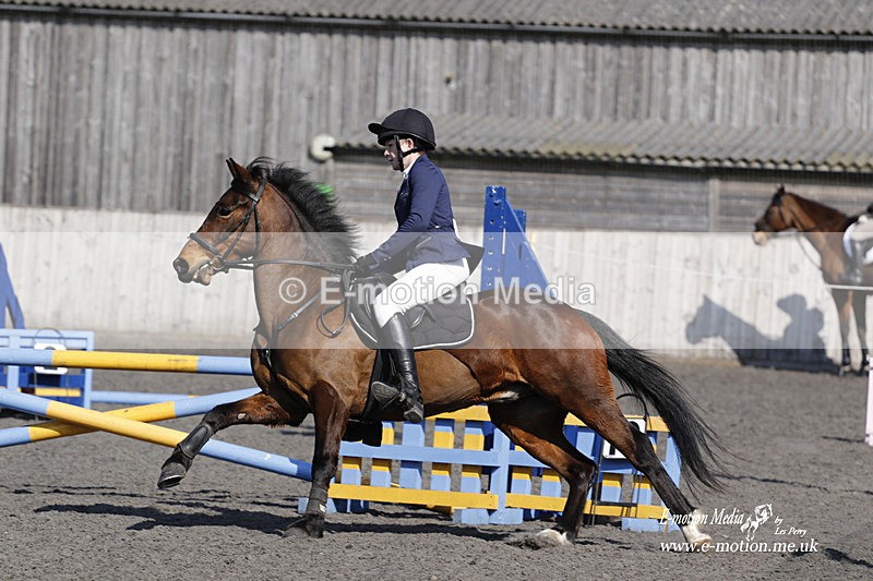 _EST0710 - Bourne Valley Riding Club Winter Showjumping 27/03/22