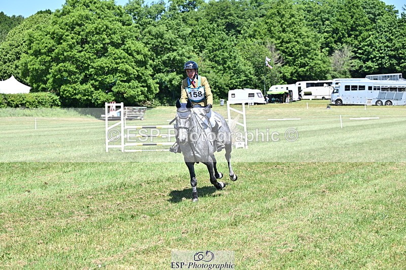 250522B-121855-01992 - 158-CRUISING.CARRA-Leigh.Smallacombe