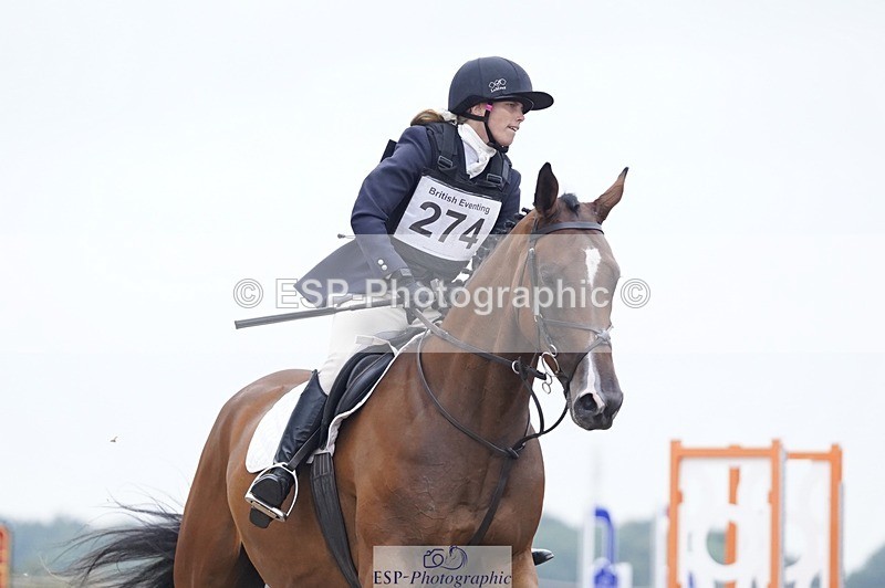 240831A-144144-04201 - 274-Becca.Robinson-VINNIE.SPARKLES