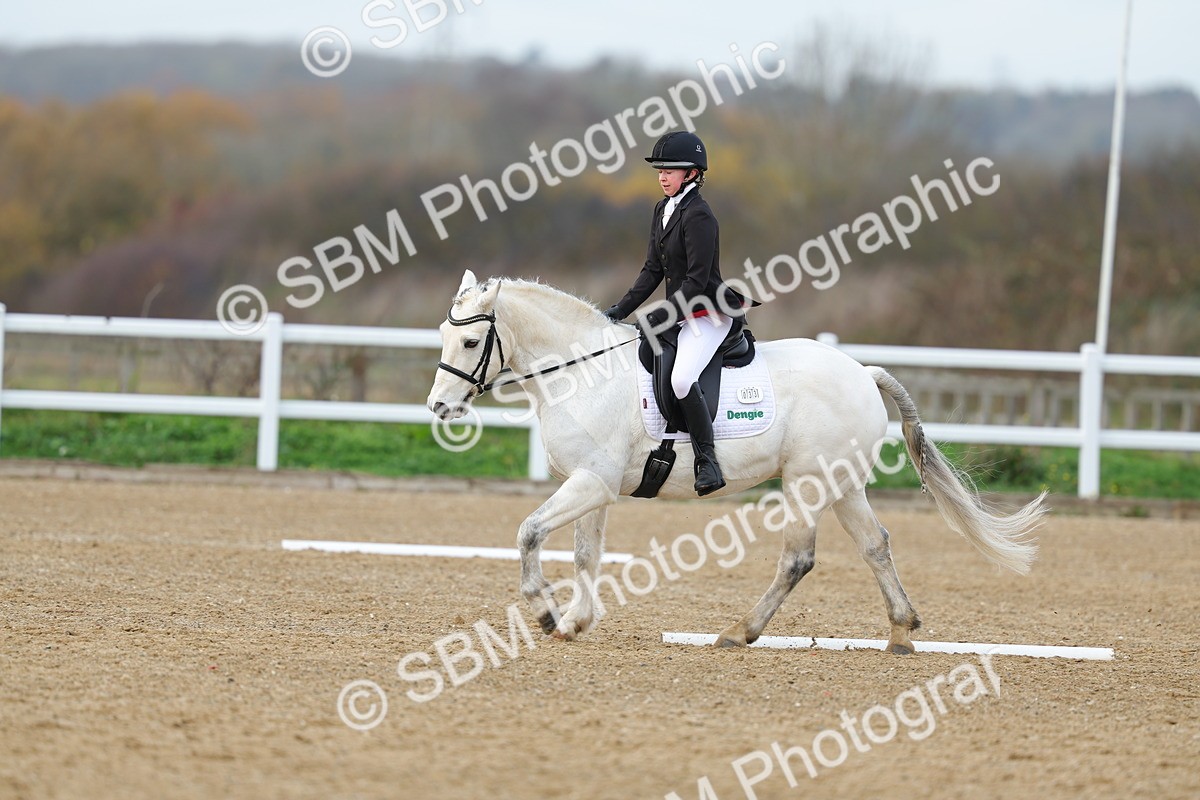 SBM_003804 - Class 7 - Novice 3