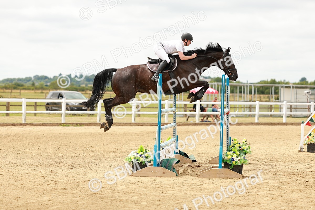 SBM_017786 - Class 21 - Senior Newcomers Championship 2d Rd