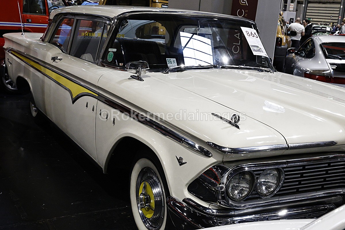 _MGL4095 - Classic Car Show NEC 2025