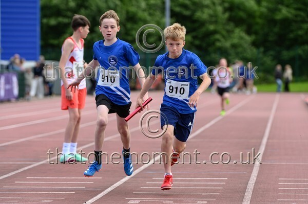 Relays26-921209 - Male Set One
