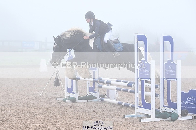 251115-105139-00516 - Cls 22+23 Club and Schools 70cm