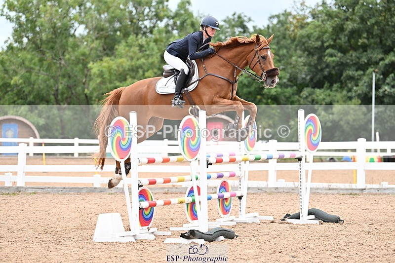 250820B-132650-00780 - Cls 4 Newcomers and 1.10m Open