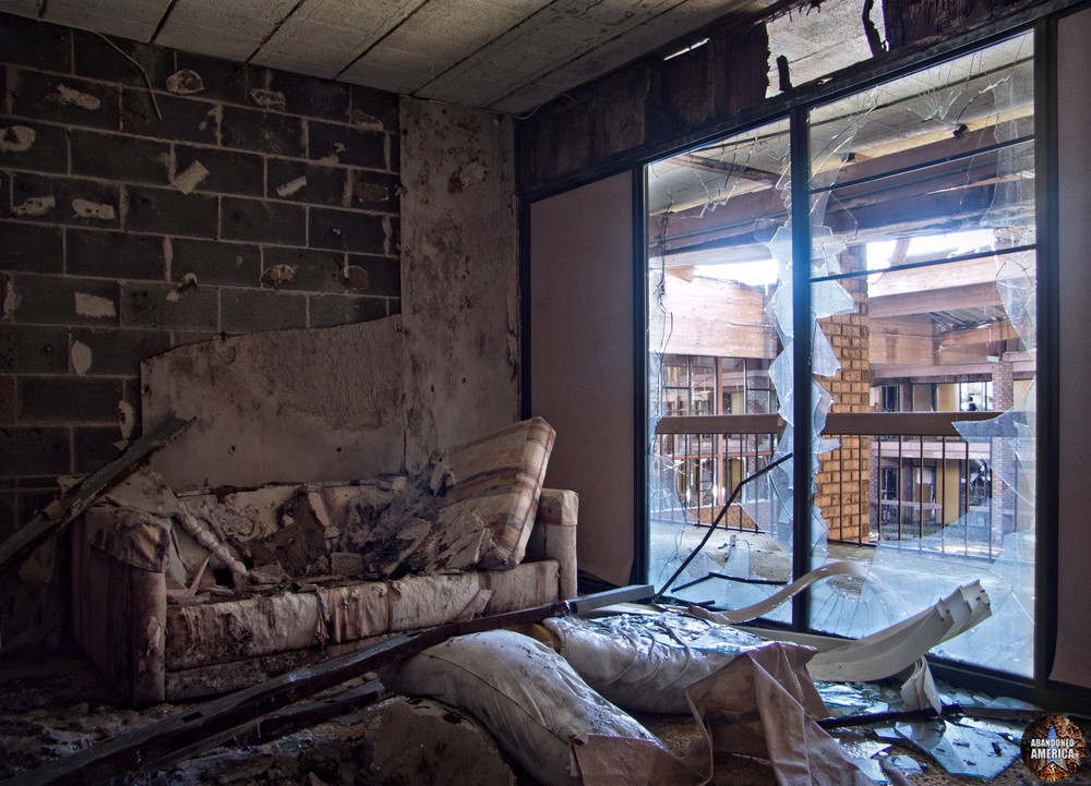 Shawnee Lancaster Resort, Lancaster PA - Photographs presented by Matthew Christopher Murray's Abandoned America