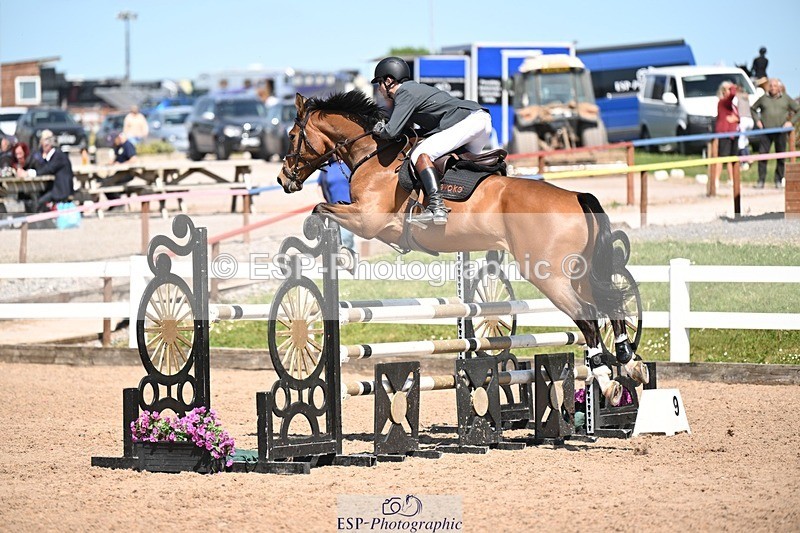 250510-145010-11832 - Cls 23 1.05m Amateur Quali