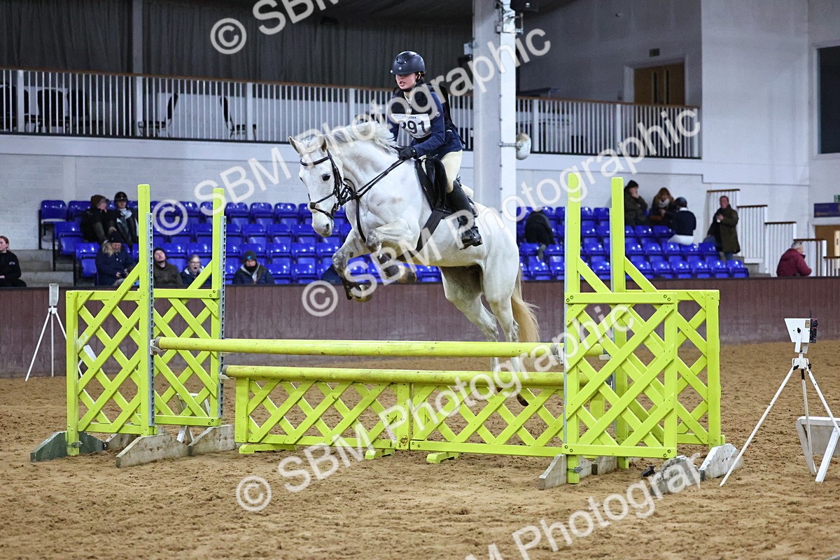 SBM_002743 - Class 6 - Holly & Ivy Stakes - 90cm