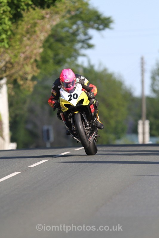 IMG_4407 - Thursday Practice  TT 2013