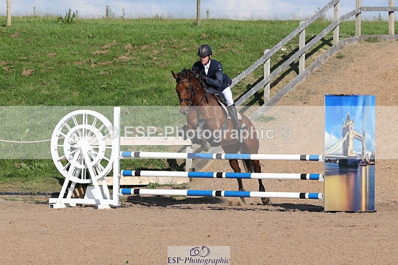 230915A-155823-02989 - Cls 6 Snr 1.05m Derby